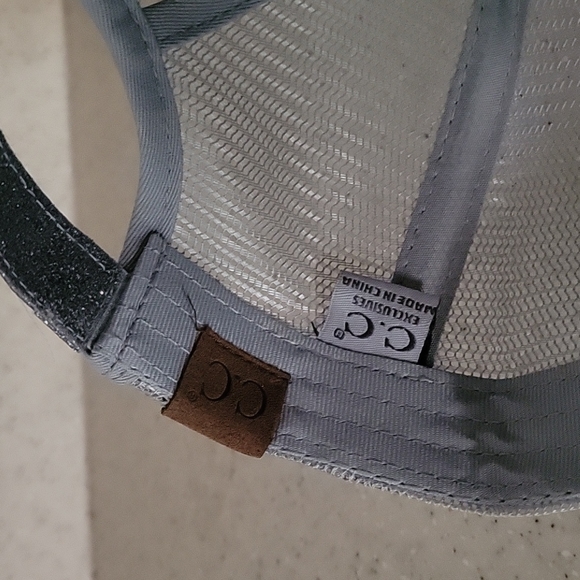 Upcycled CC baseball cap - Picture 5 of 7